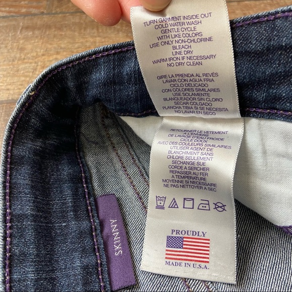 NYDJ Crop Pants Size 4P - Picture 16 of 16